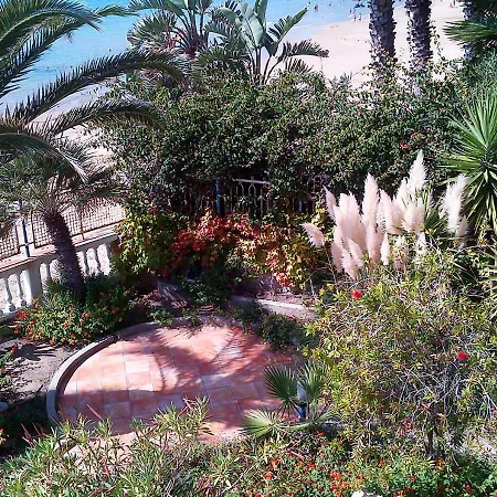 Metis Semesterbostad Realmonte