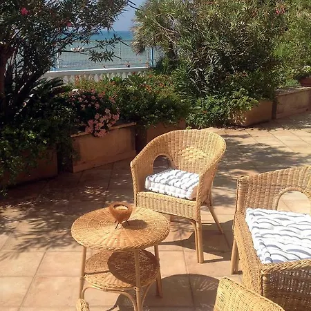 Metis Semesterbostad *